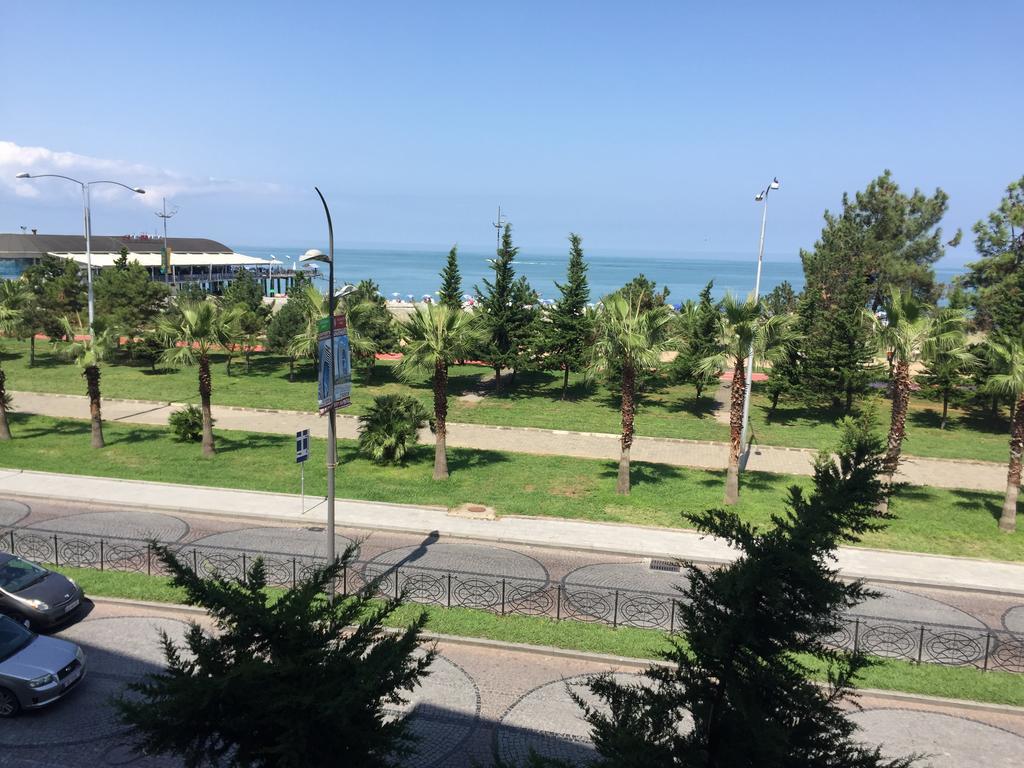 Seaside Luxury Apartment Batumi Ngoại thất bức ảnh